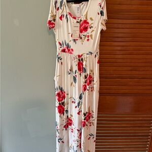 Short sleeve floral white maxi dress
